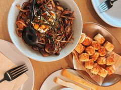 -本处·素食·融合料理(南油店)