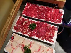 -牛村来人潮汕牛肉火锅(西单店)