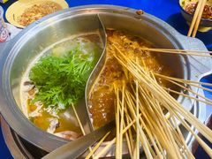 -马路边边·成都串串(翠柏路店)