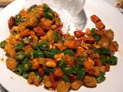 -雀蓝川菜(奥体广场店)