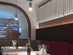 -阿妮叶李(光谷世界城店)