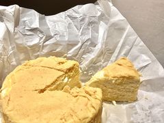 -花花卷卷·鲜食蛋糕(静安久光百货店)