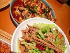 -六福烧烤酒馆(秦隆步行街店)