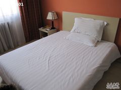 大床房-时光漫步酒店(北京雍和宫店)