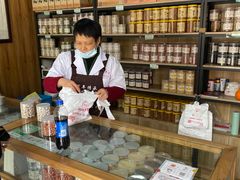 -段氏奇香花生米(长嘉汇店)