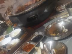 -围炉肉舍•炭烤活鳗•丹东海鲜烤肉(步行街店)