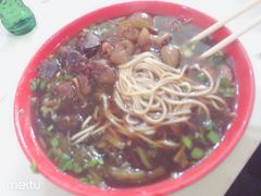 -小龙大肉面馆
