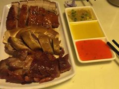 -新大咀港式茶餐厅(宝山万达店)