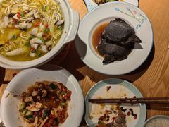 -呷湘厨·鱼汤捞饭·剁椒鱼头·辣椒炒肉(国家会展中心店)
