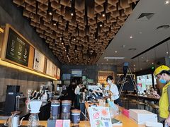 -星巴克臻选(宁波北仑银泰城店)