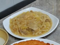 酸菜炒粉条-屋里家延边朝鲜族冷面(梅林3店)