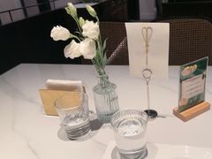 -静香HOUSE·全时段融合餐厅(七星欢乐颂店)