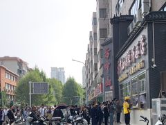 -方中山胡辣汤(顺河路店)