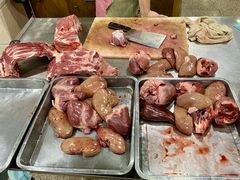 -标记美食新鲜猪杂(兴南大道店)