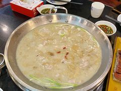 老来福酸汤兔-老来福·非遗酸汤兔(凯旋路店)