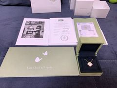 -梵克雅宝(国贸商城店)