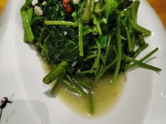-品味新疆·新疆风味特色餐厅(泉舜店)