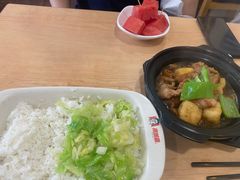 黄焖鸡米饭-南城香(欧陆经典万兴苑店)