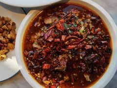 传统水煮肉片-蔴将·川菜(黄龙万科店)