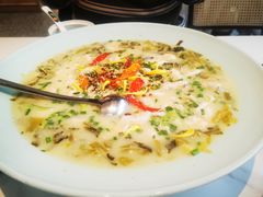 -关里关外·鱼头泡饼(唐冶绿地汇店)