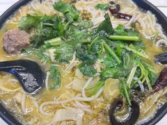 -肥汁米蘭香港米线(长宁来福士店)