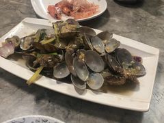 -四川小胡子海鲜(丁村万人海鲜广场店)