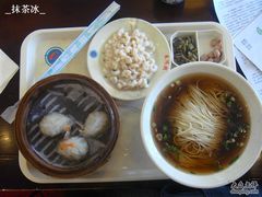虾仁面&凤尾饺-朱鸿兴面馆(镇湖店)