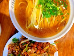 -萍姨抻面馆·鸡架冒菜(清湖店)