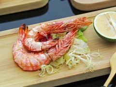 -中茵皇冠假日酒店·棕榈岛湖畔餐厅