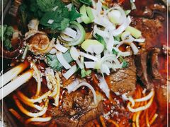 -薛记襄阳香辣牛肉面(平安路店)