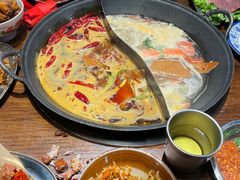 -萍姐火锅·公路夜市(武汉首店)