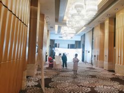 点击看大图 -上海金桥红枫万豪酒店·宴会厅