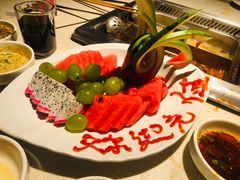 -海底捞火锅鲜切牛肉主题店(长寿路店)