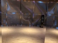 -上海滴水湖皇冠假日酒店