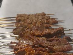 -粟氏天府·东北烧烤(长安街店)