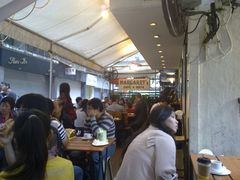 很热闹哦~-玛嘉烈蛋挞(金利来大厦店)