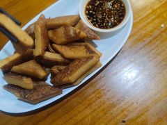 -生活本该如此北京小馆(周庄嘉园店)