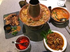 -觅山云南菜(泊富ICITY店)