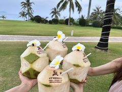 -三亚亚龙湾瑞吉酒店·宴悦Driftwood·游水海鲜·牛排·草坪·私人定制