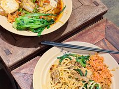 -方铲铲·成都板凳面(滨江银泰店)
