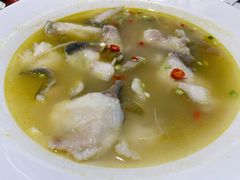 酸汤鱼片-大蓉和(双楠店)