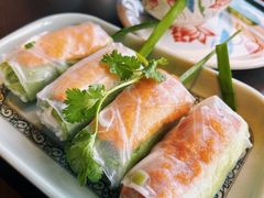 -大头虾越式风味餐厅(光明广场店)