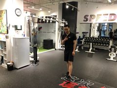 -汗水空间私教健身连锁(SM广场店)