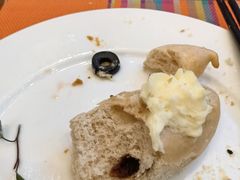 -月色西餐厅·海鲜刺身·烧烤(科学城保利郡雅酒店)
