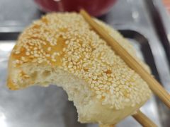 吊炉烧饼-教师之家赵家羊汤馆(东青龙街店)