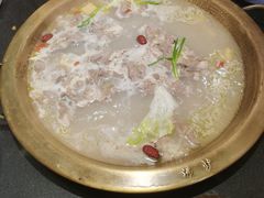 -沸炉重庆老火锅(军事博物馆店)