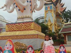 -七彩云南欢乐世界