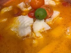 版纳野果酸汤鱼-云海肴·云南小炒·汽锅鸡(天津国金汇店)