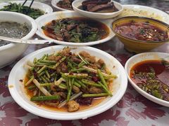 -曾氏肥肠馆(凯瑞雅居店)