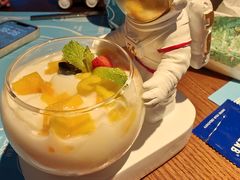 -SPACELAB失重餐厅(世纪汇店)